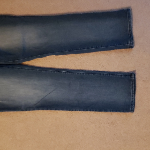 Democracy Jeans, Abs Solution - Picture 4 of 4